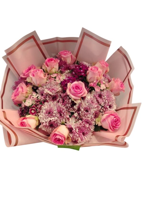 Aqua Roses with mixed Chrisantin